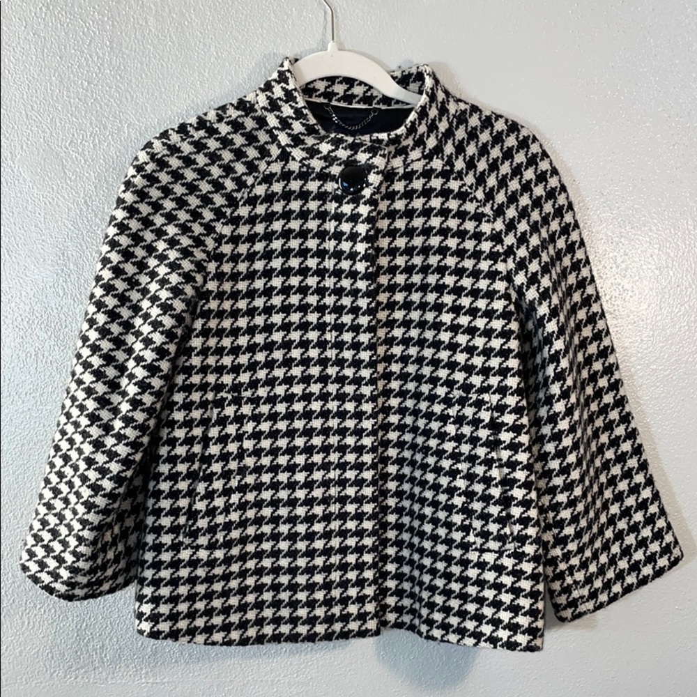 Banana Republic Monochrome Houndstooth Blazer